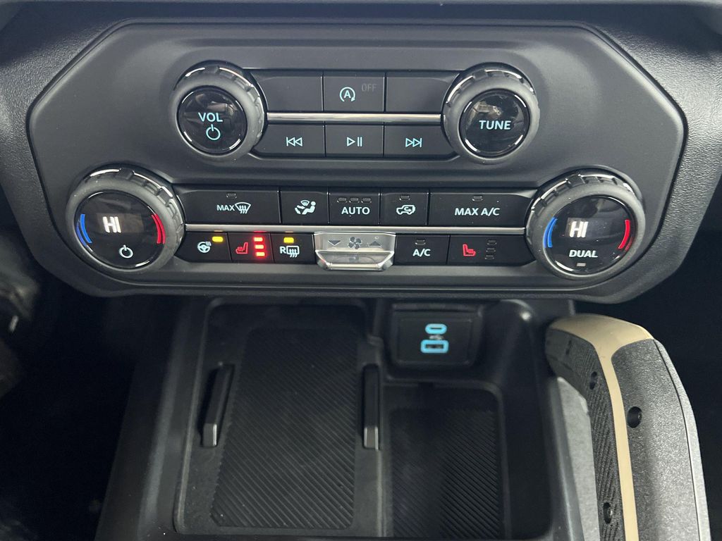 FORD BRONCO - 6