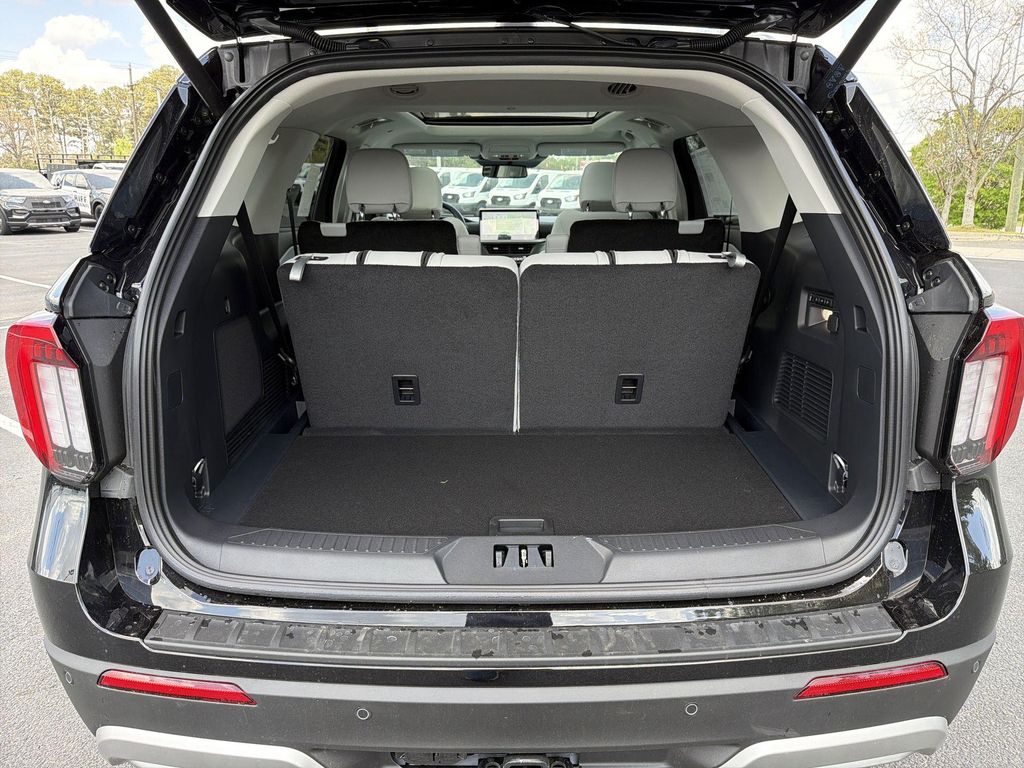 2026 FORD EXPLORER PLATINUM 缩略图 28