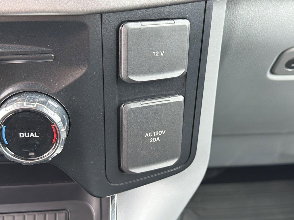 FORD F-150 XLT - 8