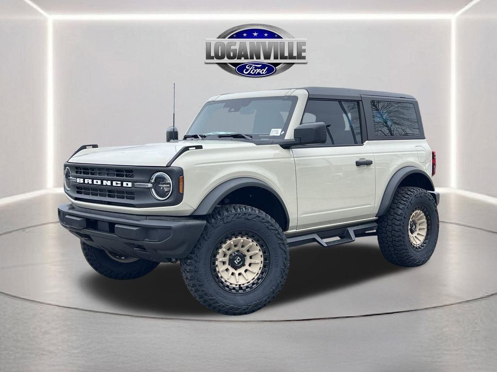 New 2025 Ford Bronco Base