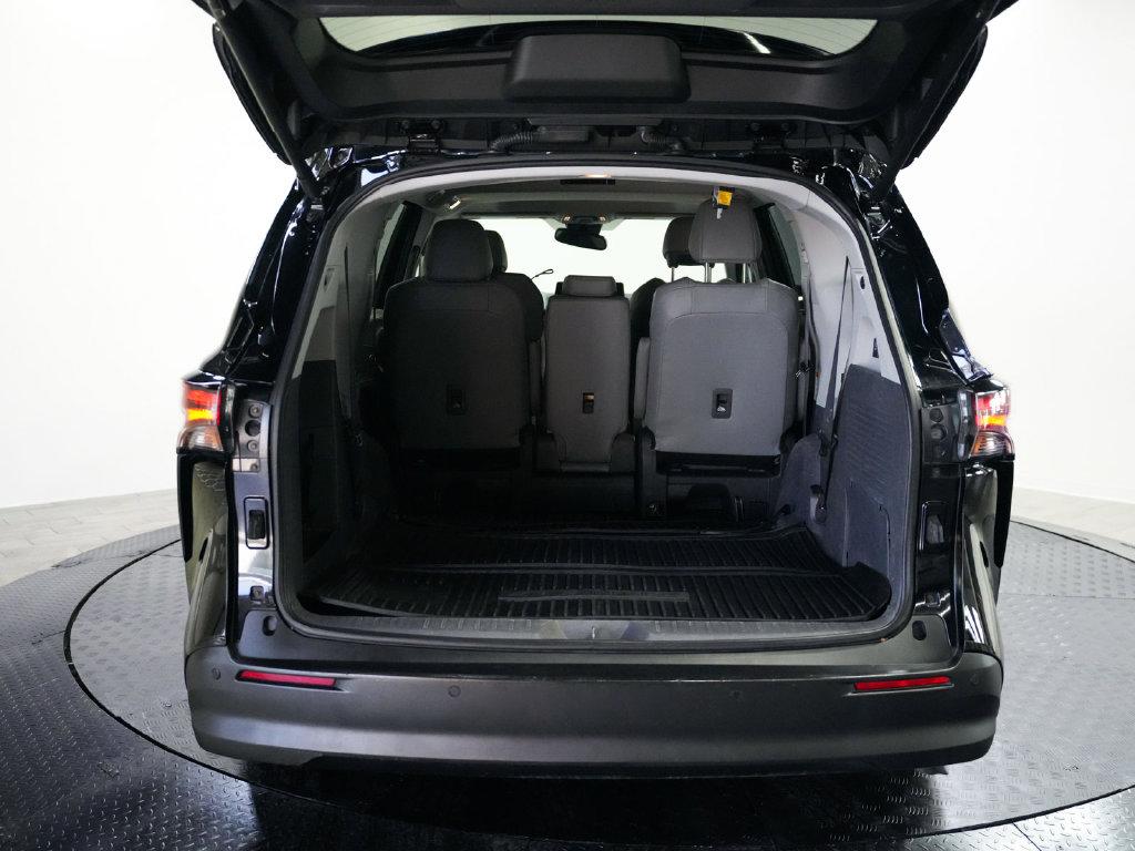 2024 Toyota SIENNA XLE 缩略图 39