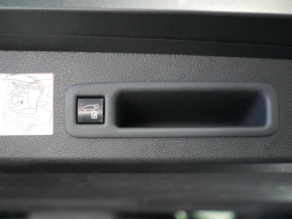 2024 Toyota SIENNA XLE 缩略图 40
