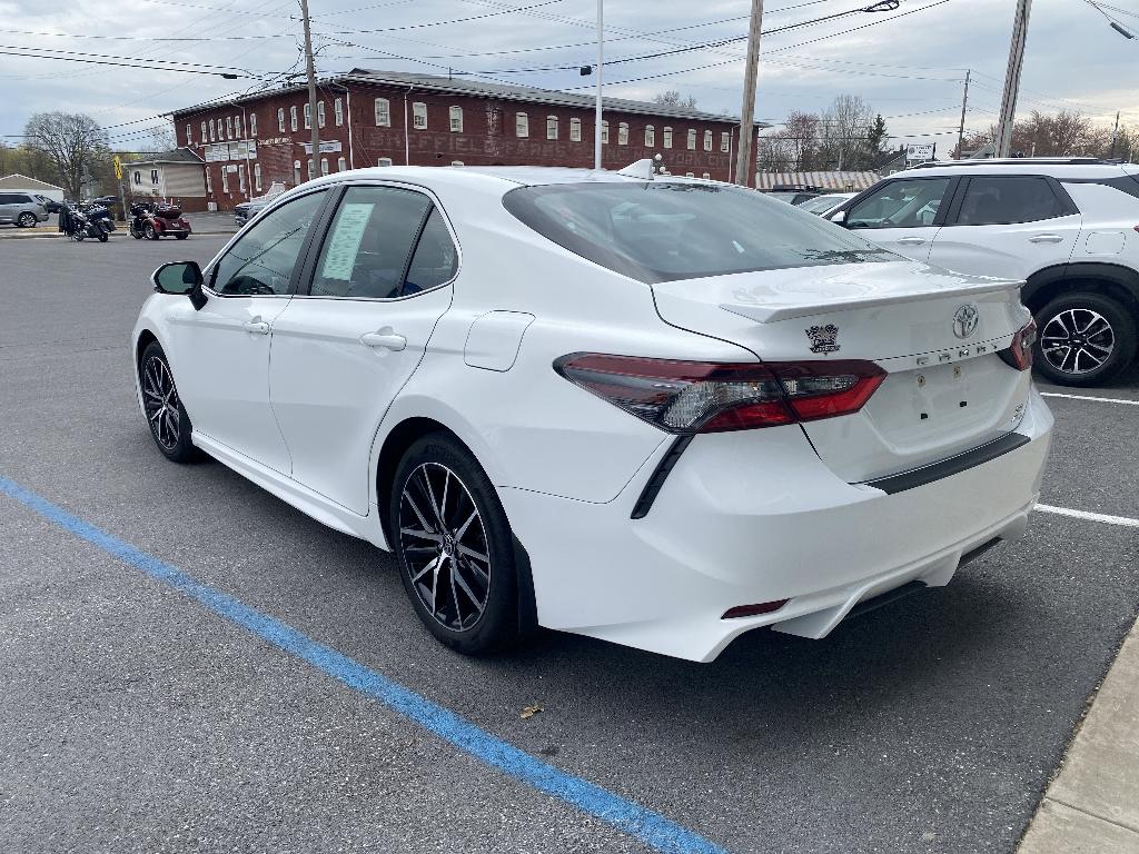 TOYOTA CAMRY - 3