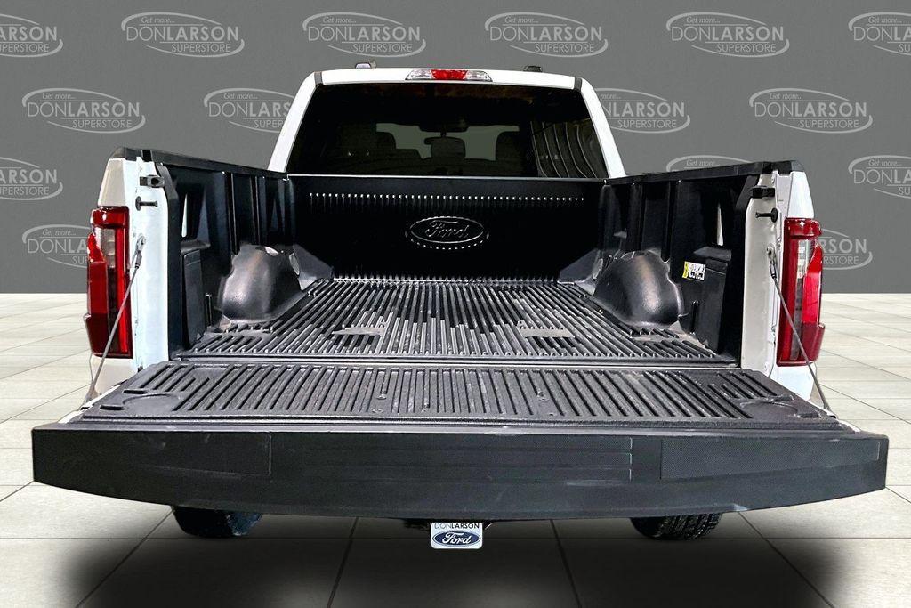 صورة 10 لـ 2025 FORD F-150 XLT