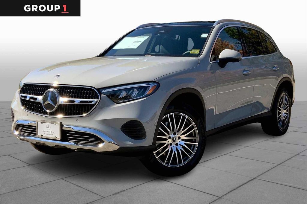 New 2026 Mercedes-Benz GLC 300 4MATIC