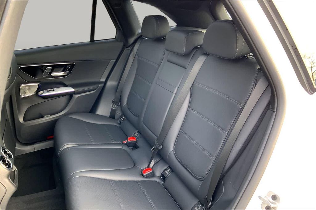 2026 Mercedes-BENZ GLC 缩略图 13