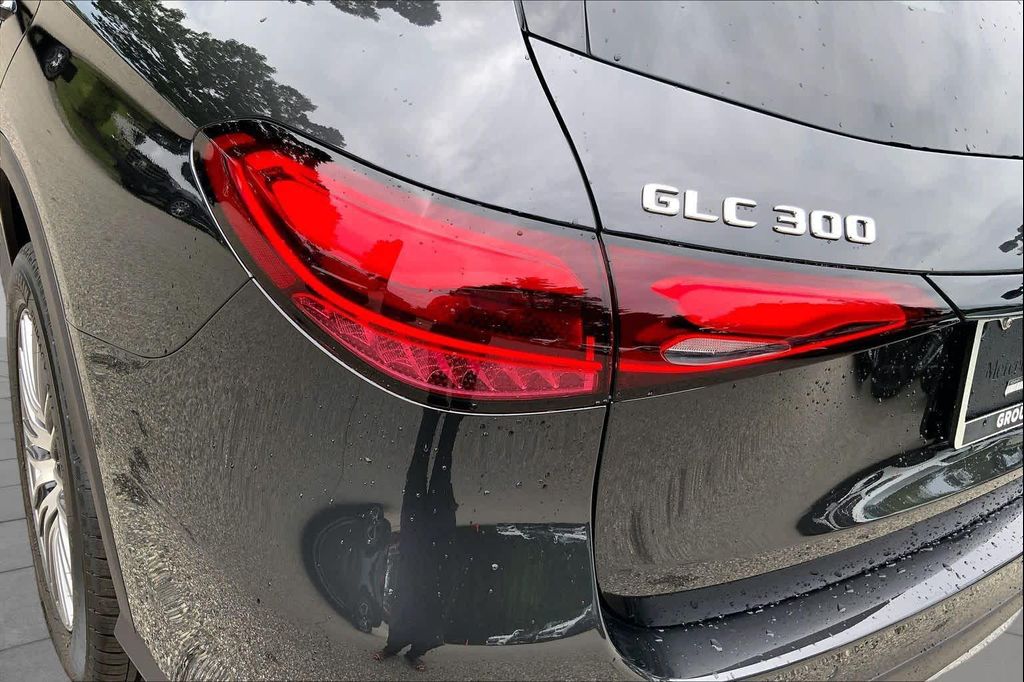 2026 Mercedes-BENZ GLC 缩略图 18