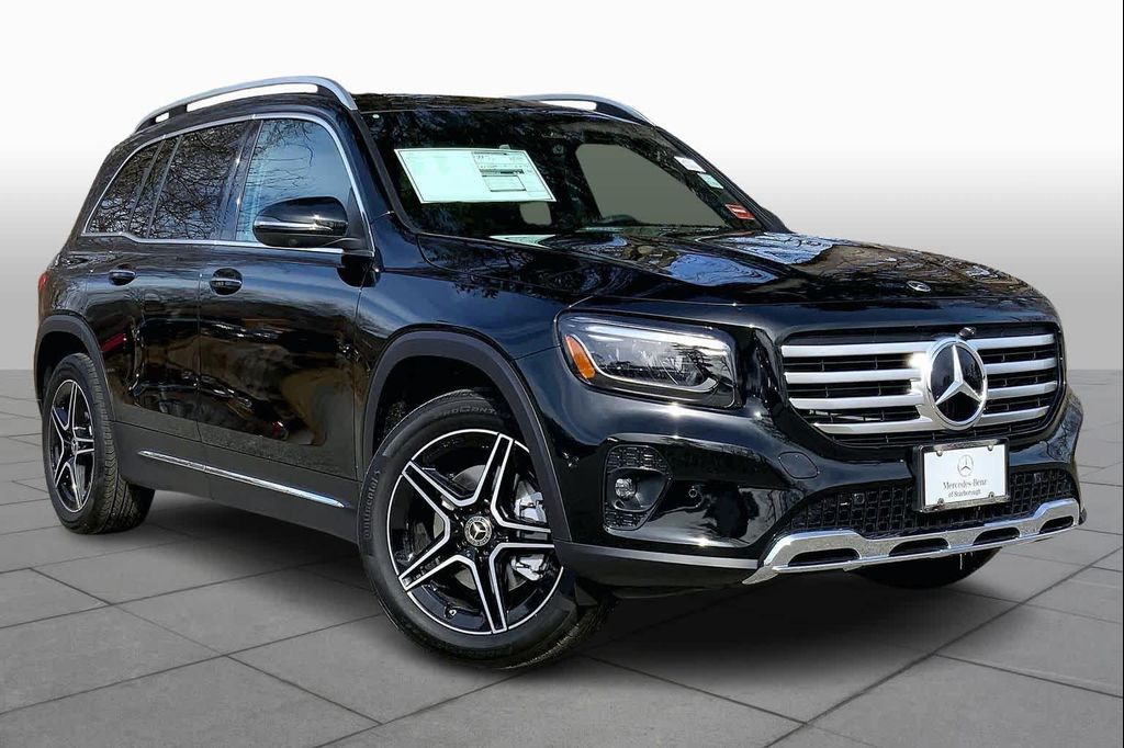 2026 Mercedes-BENZ GLB 照片 2