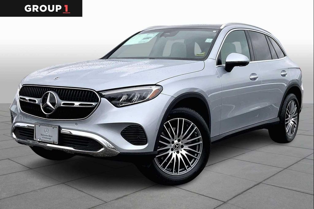 New 2026 Mercedes-Benz GLC 300 4MATIC