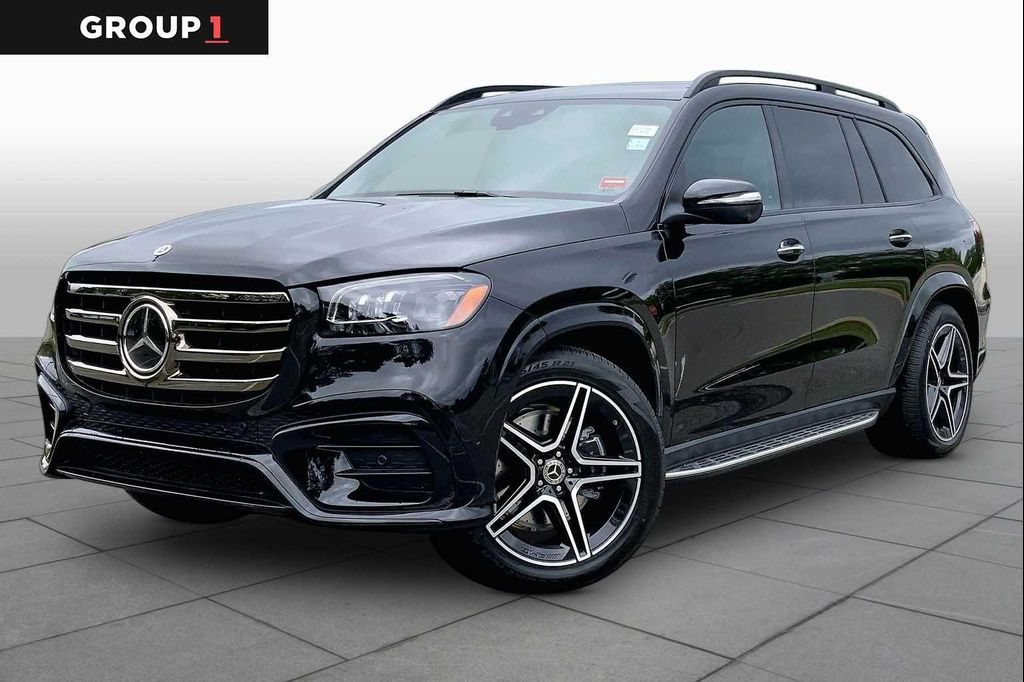 New 2026 Mercedes-Benz GLS 450 4MATIC