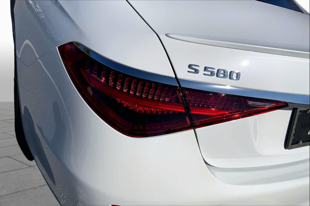 2026 Mercedes-BENZ S-CLASS 缩略图 18