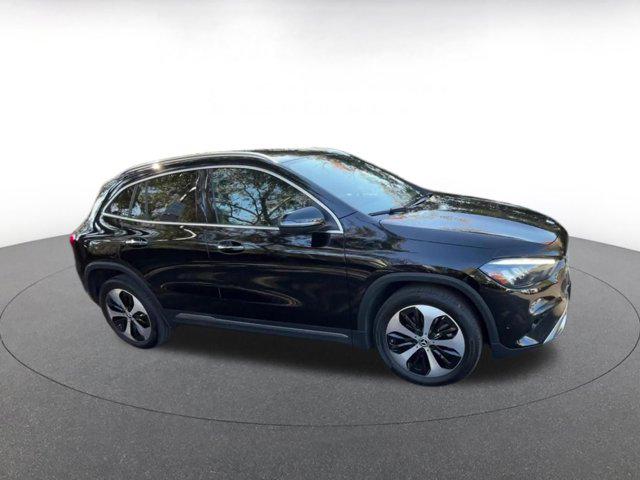 MERCEDES-BENZ GLA-CLASS - 2
