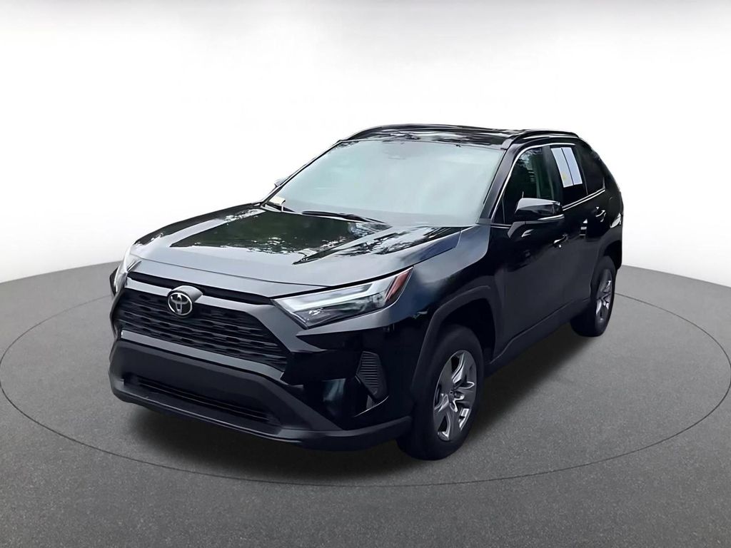2024 Toyota RAV4 XLE 照片 5
