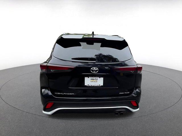 صورة 10 لـ 2025 Toyota HIGHLANDER XSE