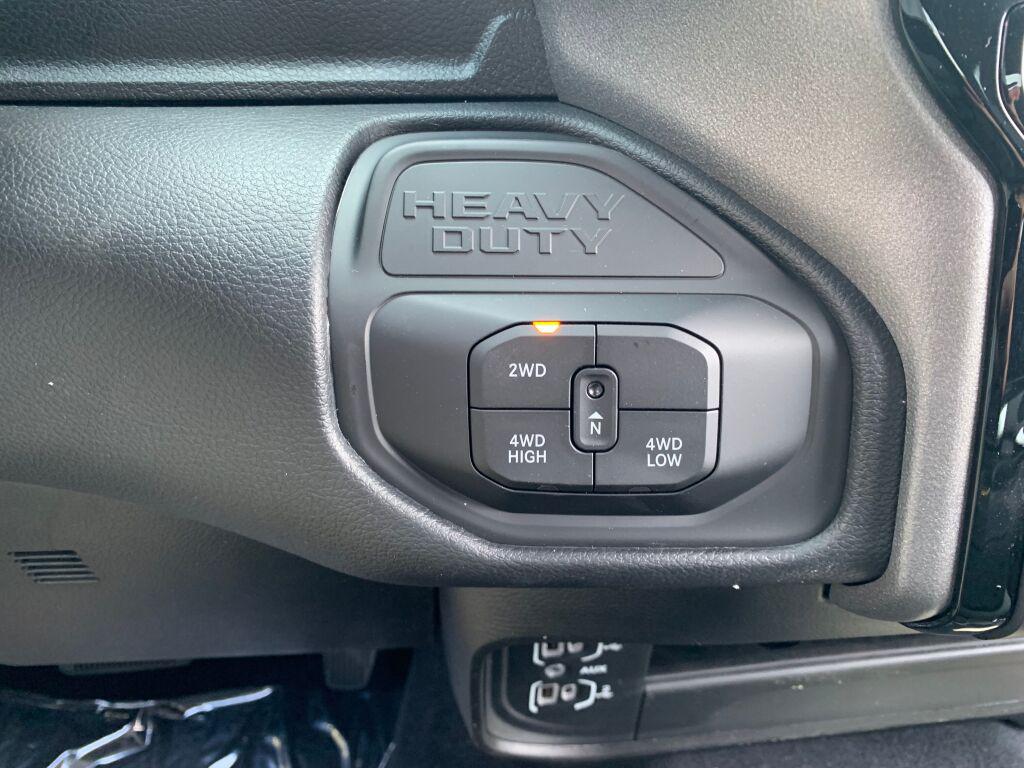 2026 RAM 2500 TRADESMAN CREW CAB 4X4 6'4' BOX 缩略图 20