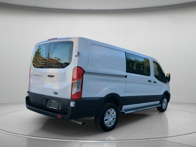 صورة مصغرة 26 لـ 2025 FORD TRANSIT-250