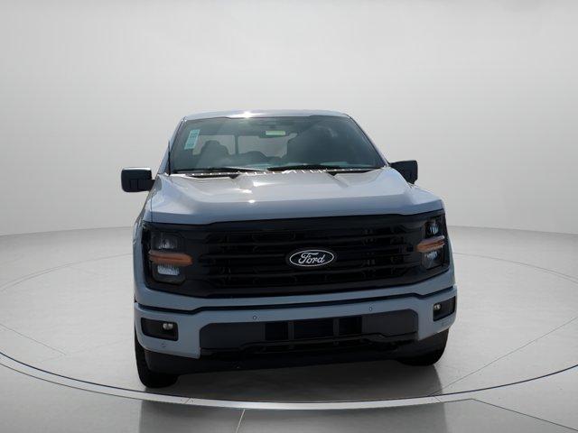 FORD F-150 XLT - 4