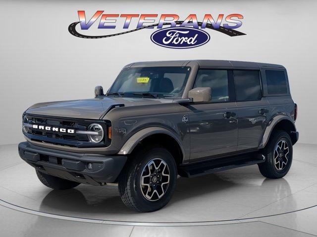 New 2026 Ford Bronco Outer Banks
