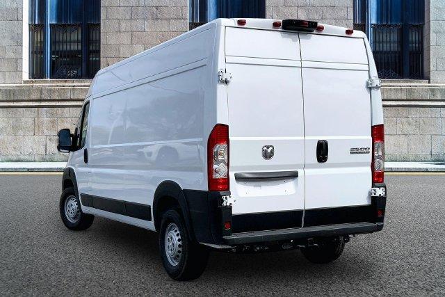 صورة مصغرة 8 لـ 2026 RAM PROMASTER 2500 HIGH ROOF