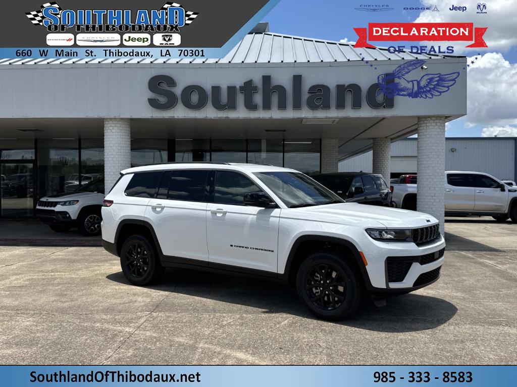 New 2026 Jeep Grand Cherokee L Laredo