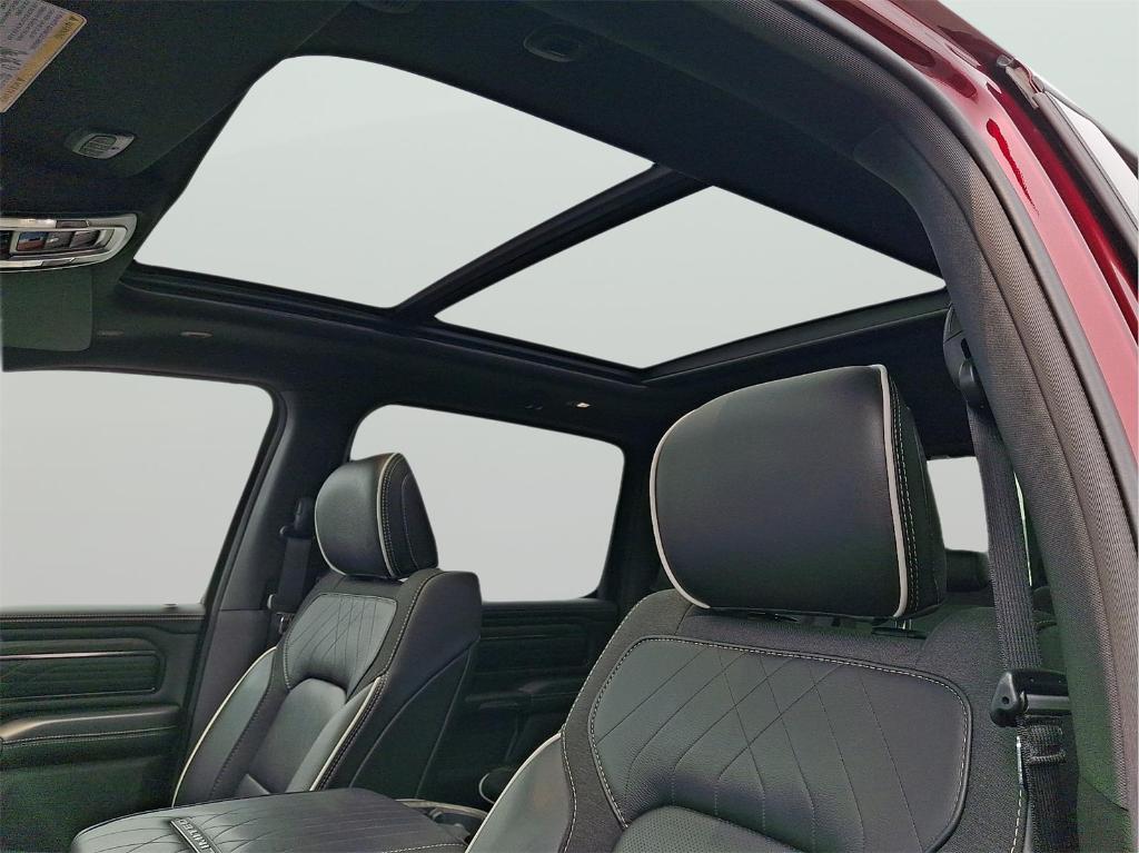 صورة مصغرة 12 لـ 2025 RAM 1500 LIMITED