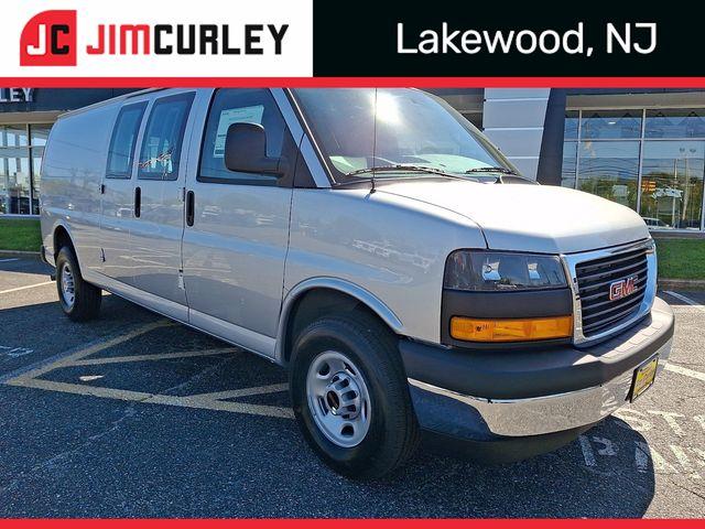 New 2026 GMC Savana 3500 Work Van