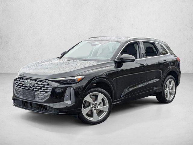 New 2025 Audi Q5 Premium Plus TFSI quattro S tronic