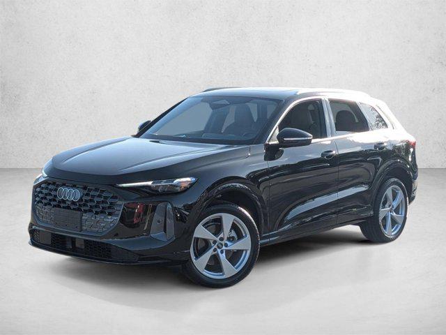 New 2025 Audi Q5 Premium Plus TFSI quattro S tronic