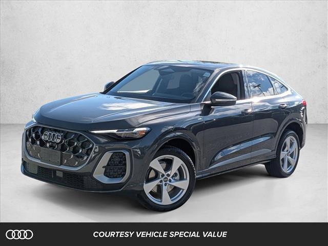 New 2025 Audi Q5 Premium Plus TFSI quattro S tronic