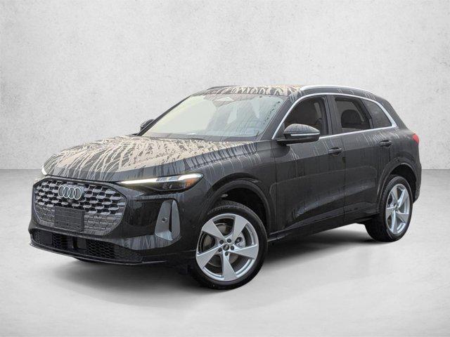 New 2025 Audi Q5 Premium Plus TFSI quattro S tronic