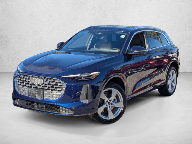 New 2025 Audi Q5 Premium Plus TFSI quattro S tronic