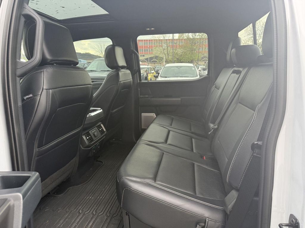 FORD F-150 LARIAT - 10