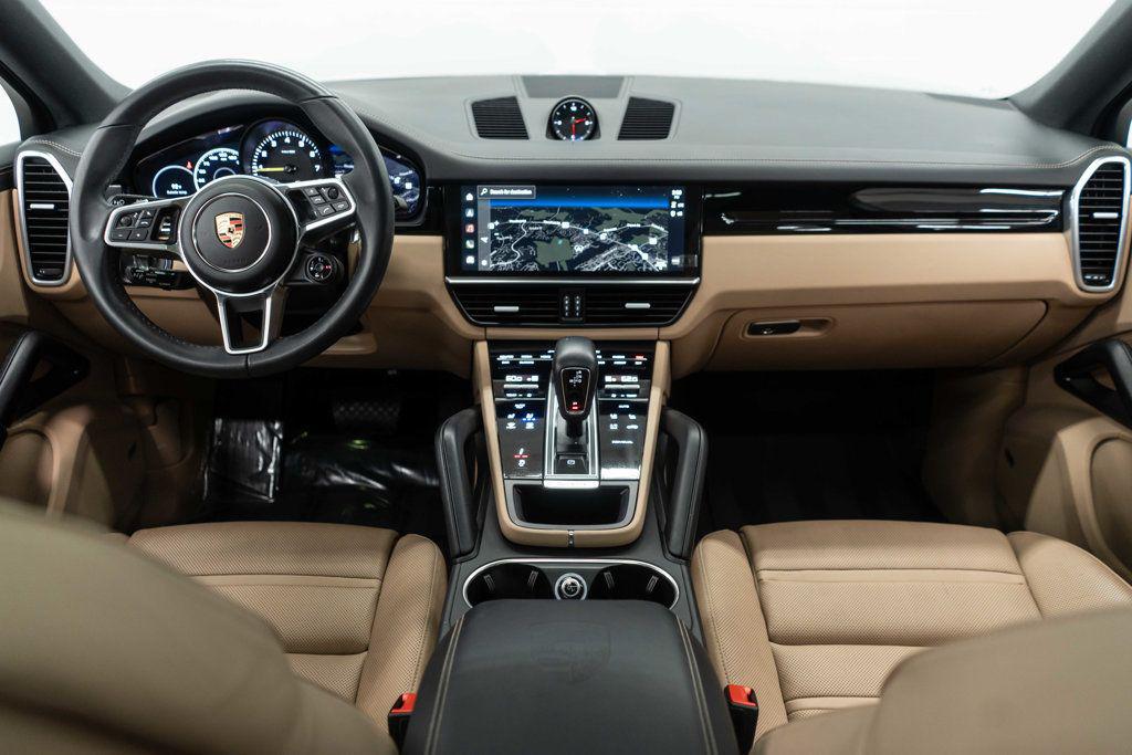 2023 Porsche CAYENNE PLATINUM EDITION — фото 9