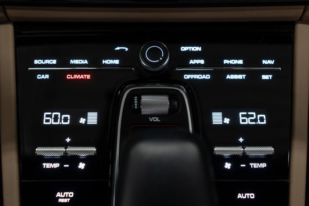 2023 Porsche CAYENNE PLATINUM EDITION — миниатюра 23