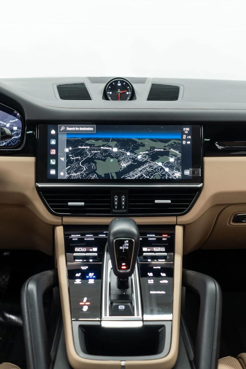 2023 Porsche CAYENNE PLATINUM EDITION — миниатюра 22
