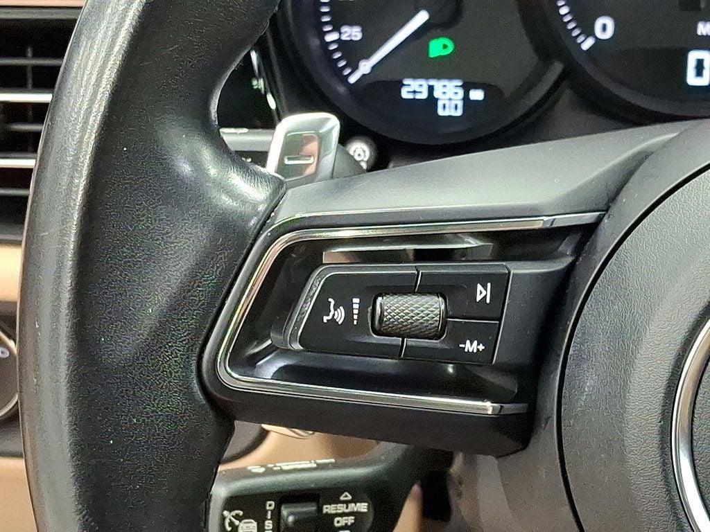 2023 Porsche MACAN — миниатюра 22