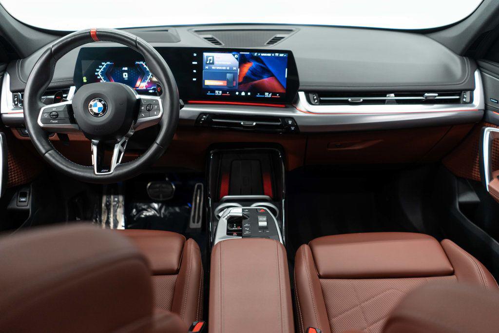 صورة 9 لـ 2026 BMW X1 M35I