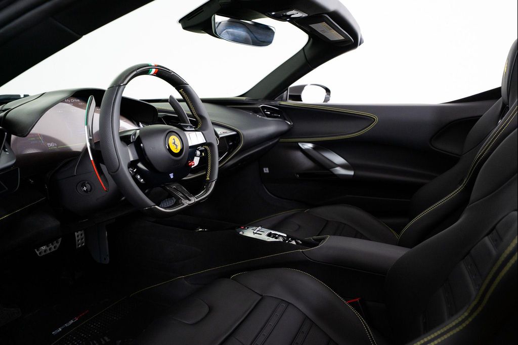 2023 Ferrari SF90 SPIDER thumbnail 19