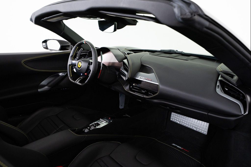 2023 Ferrari SF90 SPIDER thumbnail 27