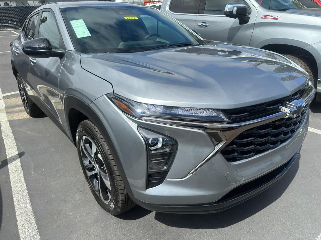 New 2026 Chevrolet Trax FWD 1RS