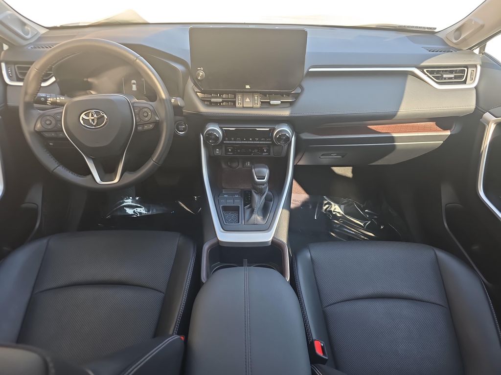 2023 Toyota RAV4 LIMITED — фото 9
