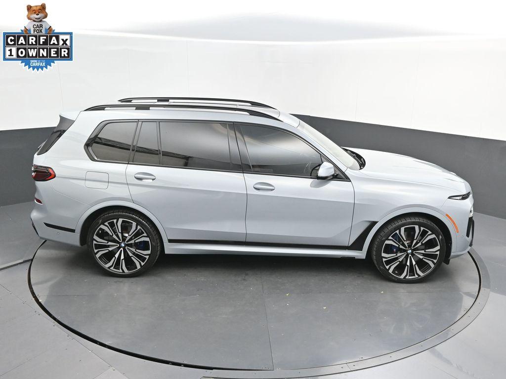 صورة مصغرة 41 لـ 2024 BMW X7 XDRIVE40I