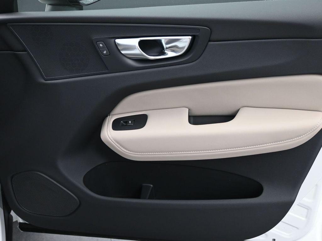 2026 Volvo XC60 B5 PLUS 缩略图 13