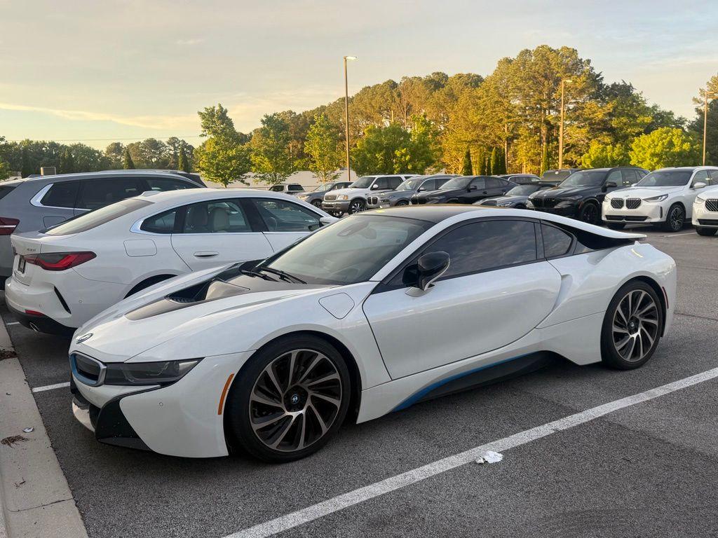 2016 BMW i8