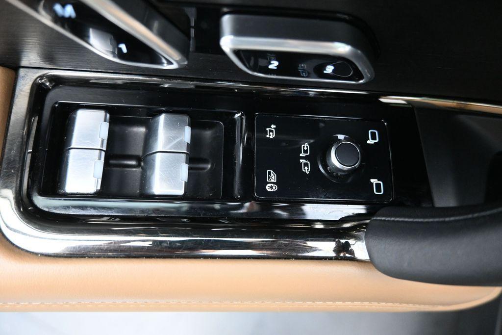 2023 LAND Rover RANGE ROVER SPORT SE — фото 23