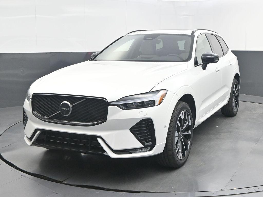 New 2026 Volvo XC60 B5 Plus