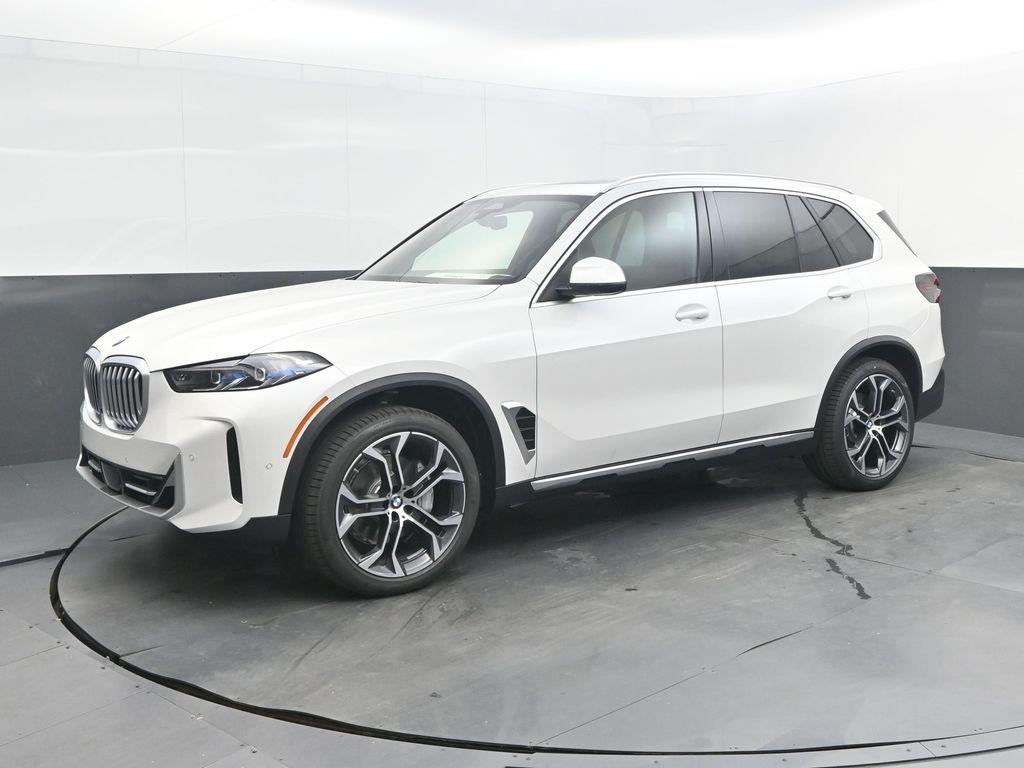 New 2026 BMW X5 sDrive40i