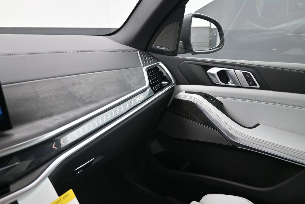 صورة مصغرة 18 لـ 2026 BMW X5 SDRIVE40I