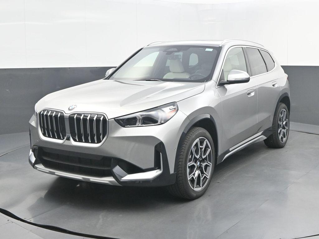 New 2026 BMW X1 xDrive28i