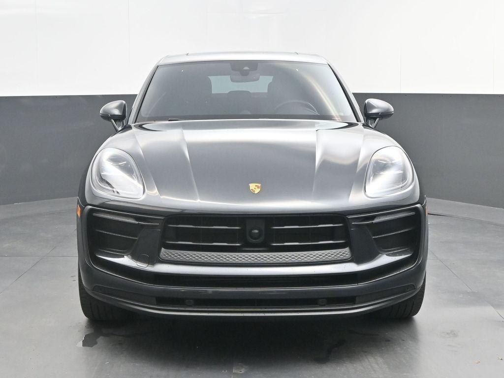 صورة 10 لـ 2023 Porsche MACAN
